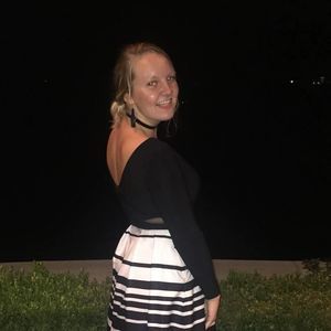 Meet your Posher, Eliza